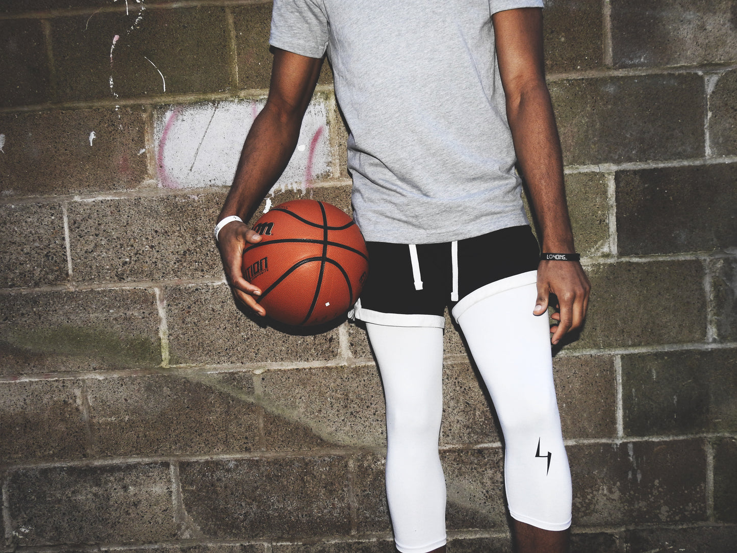 LO4DING 3/4 TIGHTS | WHITE